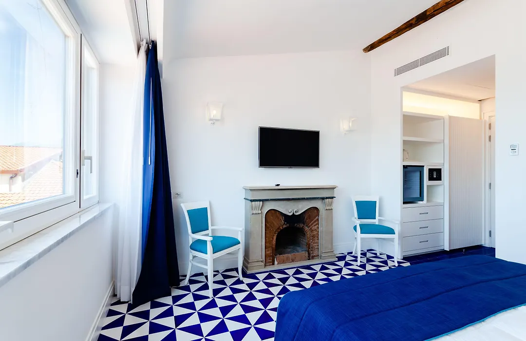 Maison Blu - Intimate Guesthouse-1