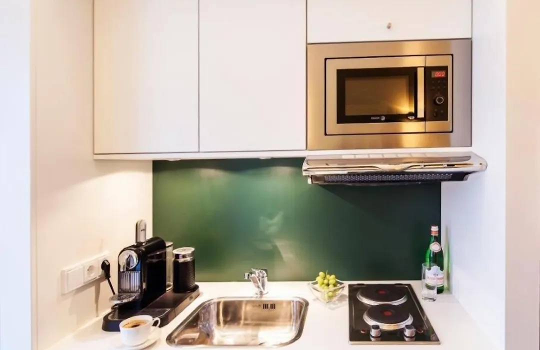 Pandion Boardinghouse-1
