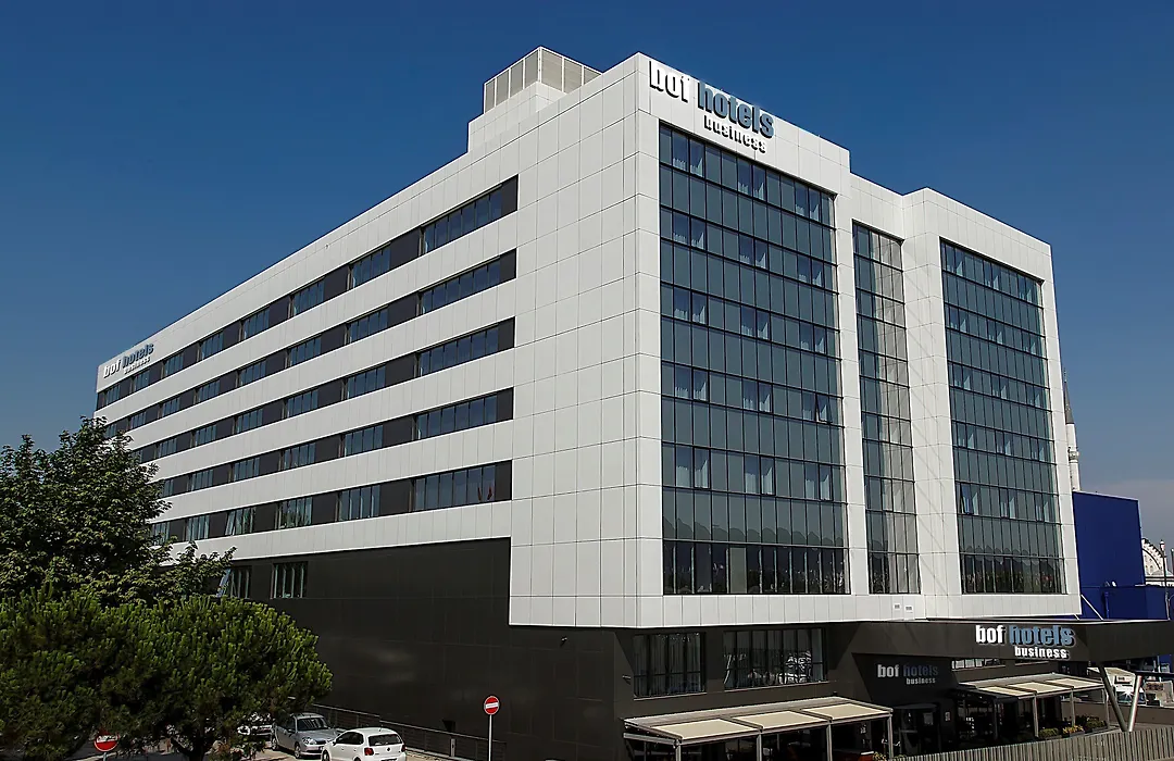 Bof Hotels Business-1
