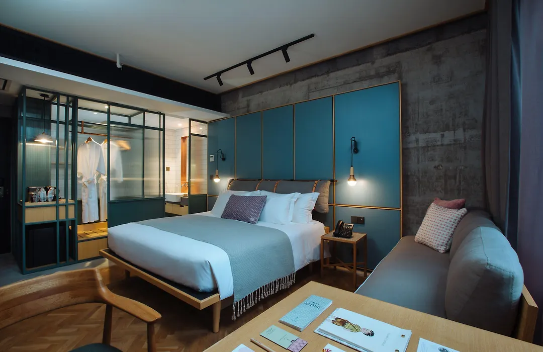 Kloe Hotel-1