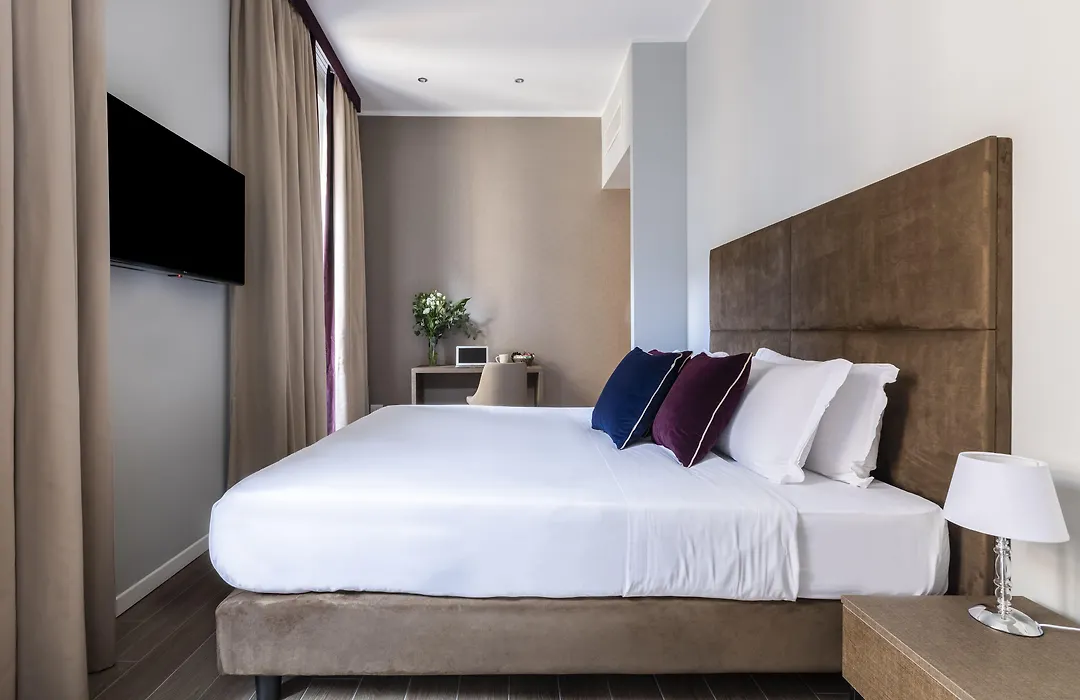 Giubbonari Suites-1