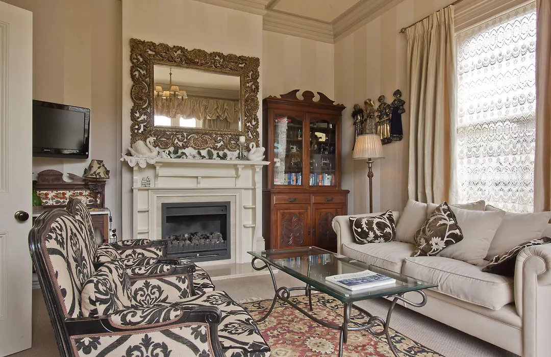 Lilac Rose Boutique Bed And Breakfast-1