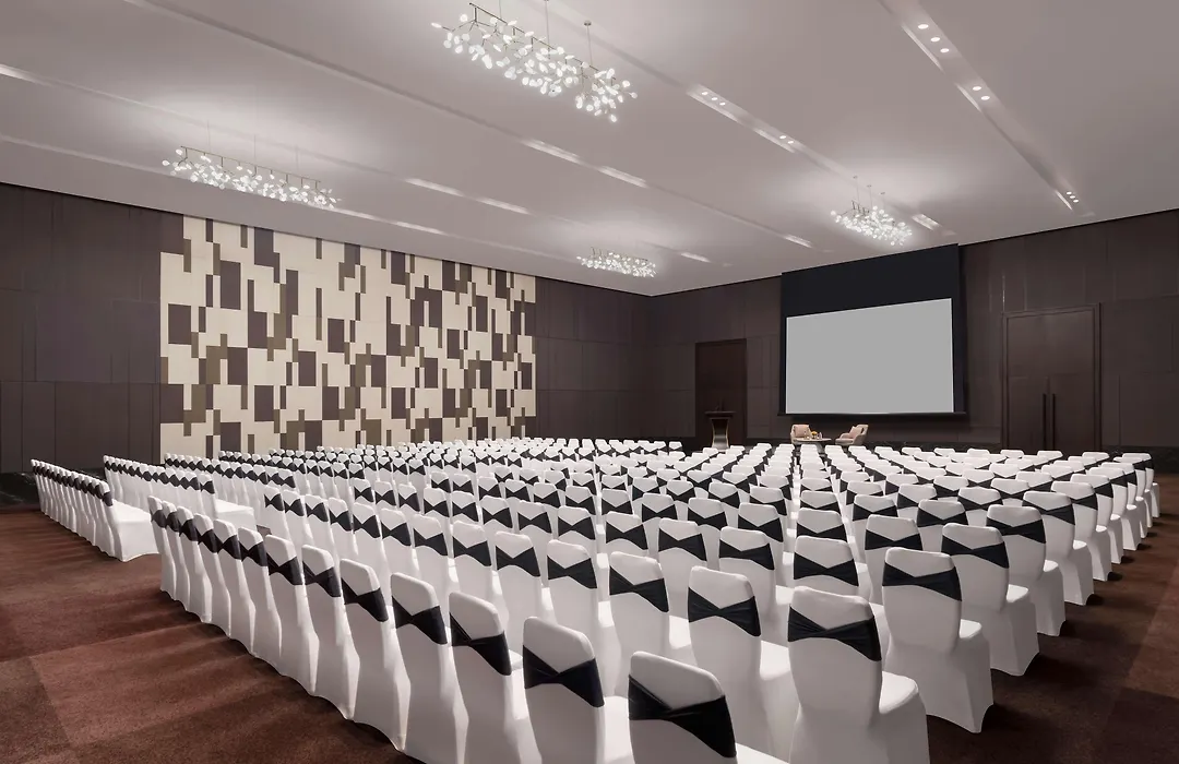Hilton Garden Inn Bengaluru Embassy Manyata Business Park-1