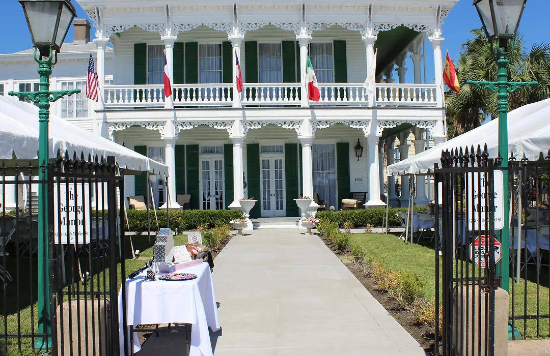 The George Manor-1