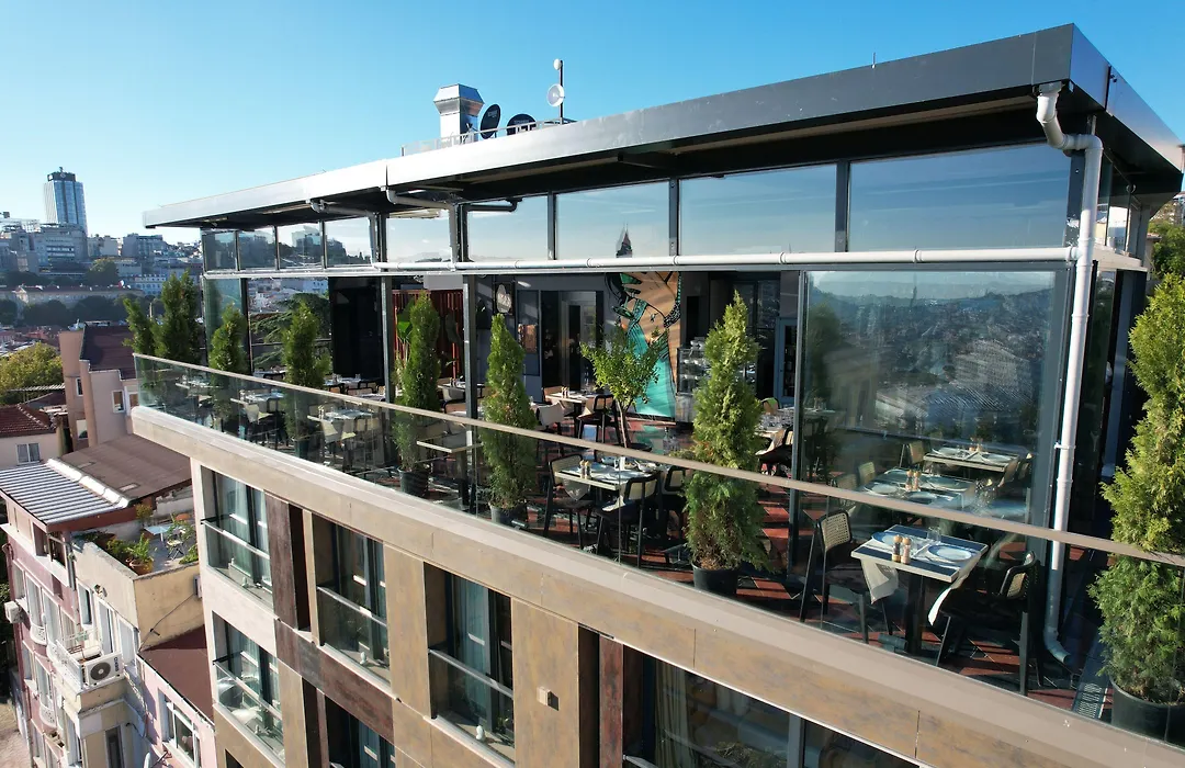 Fragments Hotel-1