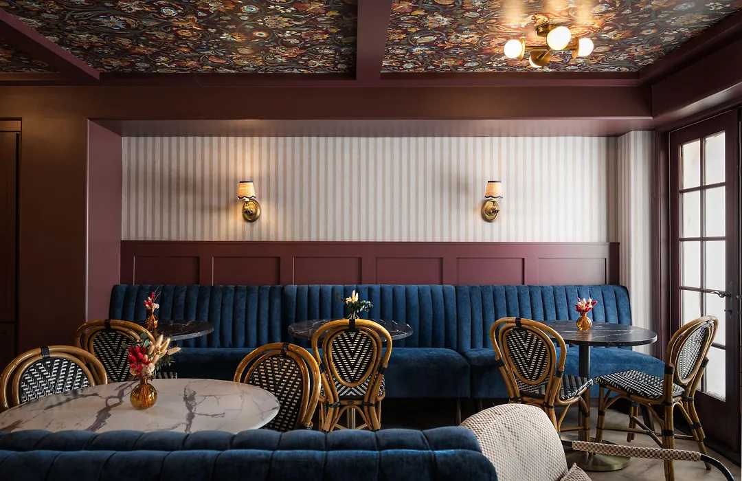 Petit Soleil - Bed, Breakfast And Bar-1