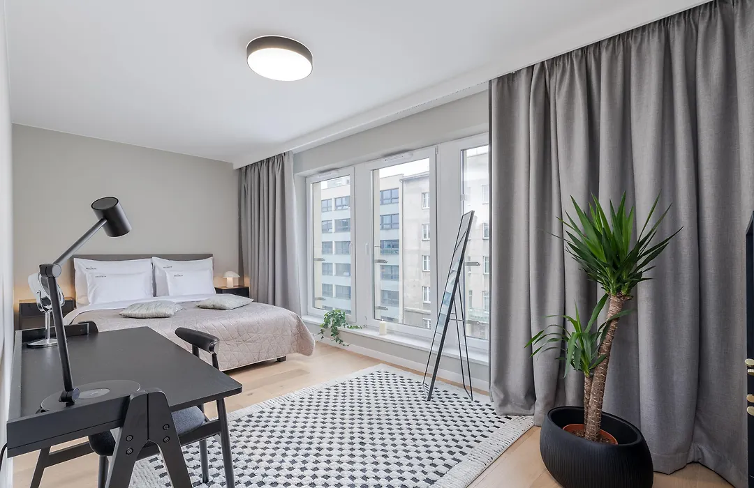 Exclusive Aparthotel Krakow Lubicz 40-1