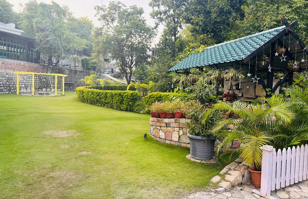 Ataraxia By Alivaa , Mussoorie Foothills, Dehradun-1