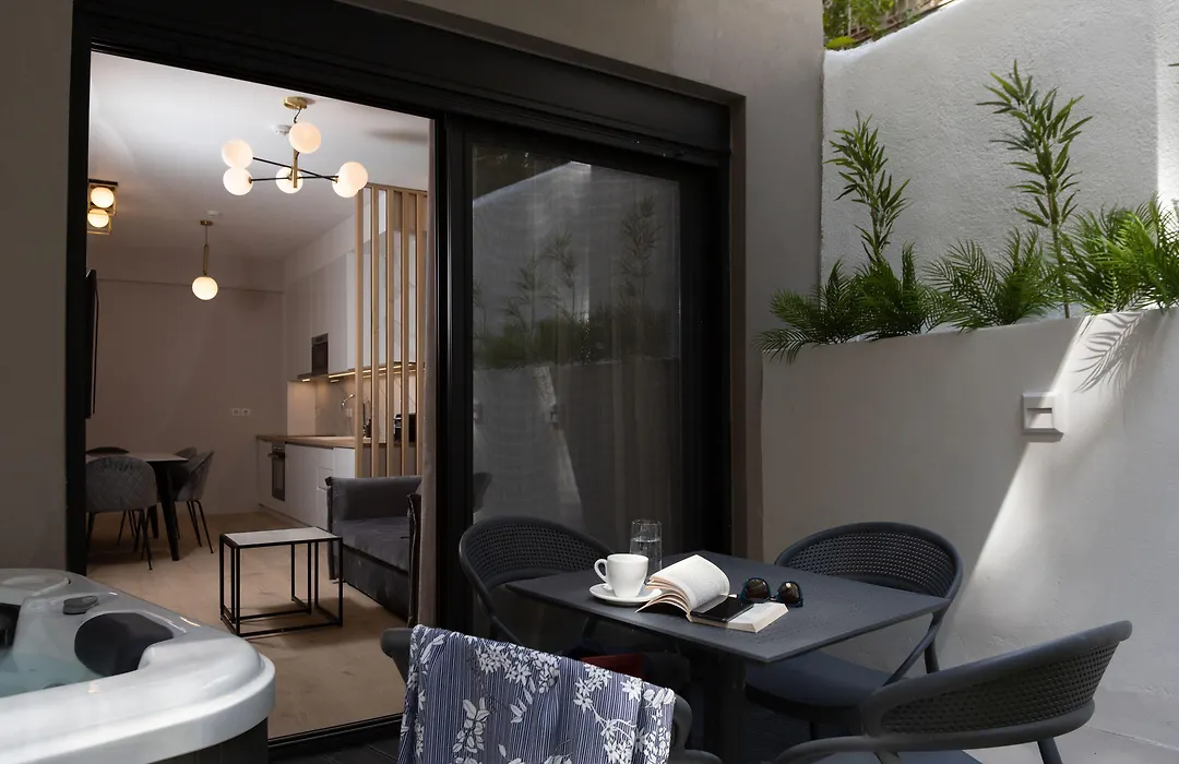 Lux&Easy Athens Downtown Residences-1
