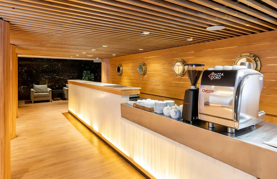 Arck Hotel-1