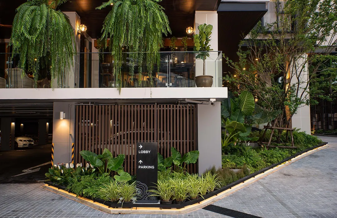 Gardina Asoke Hotel & Residence-1