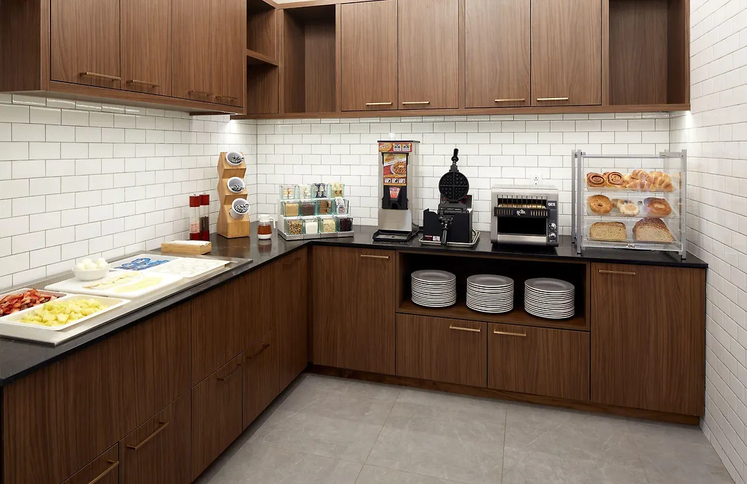 Residence Inn Montreal Midtown-1