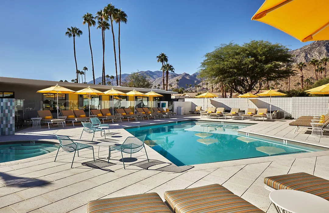 Twin Palms Resort - A Gay Men'S Resort-1