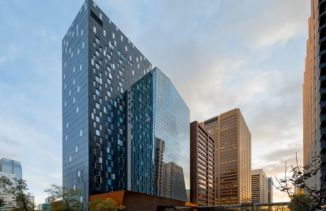 Courtyard By Marriott Calgary Downtown-1