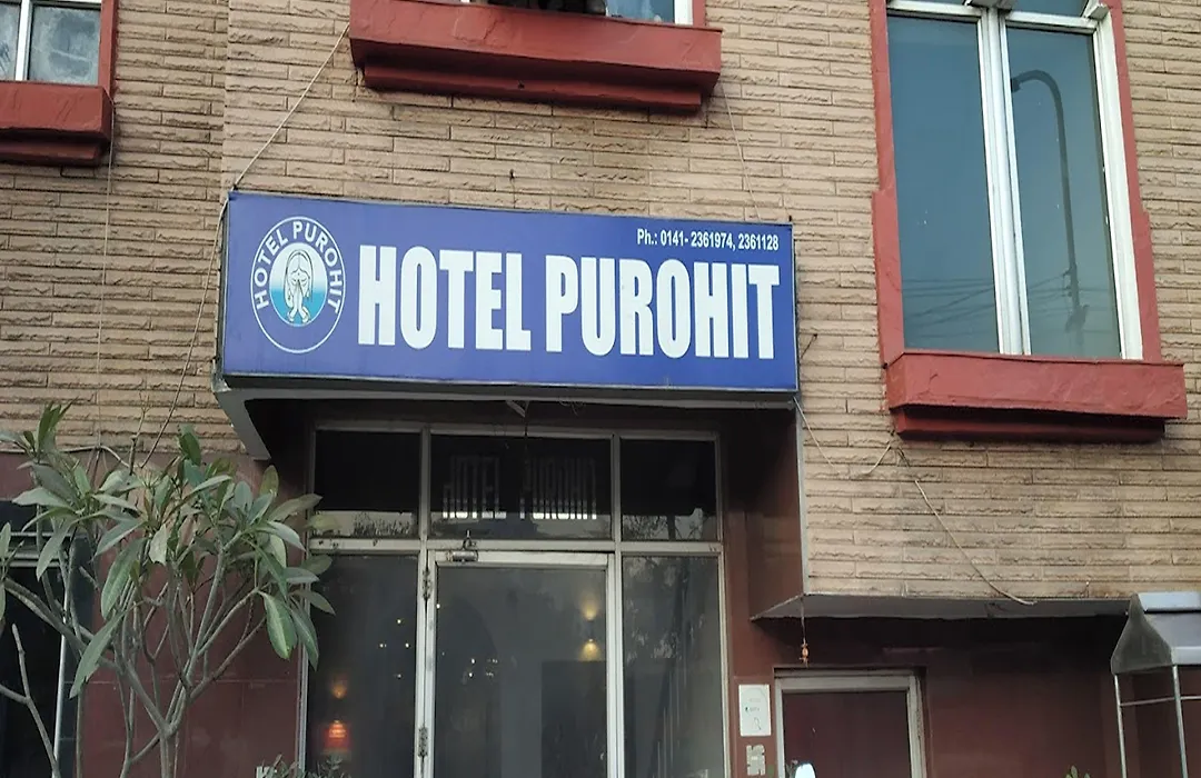 Hotel Purohit Sindhi Camp-1