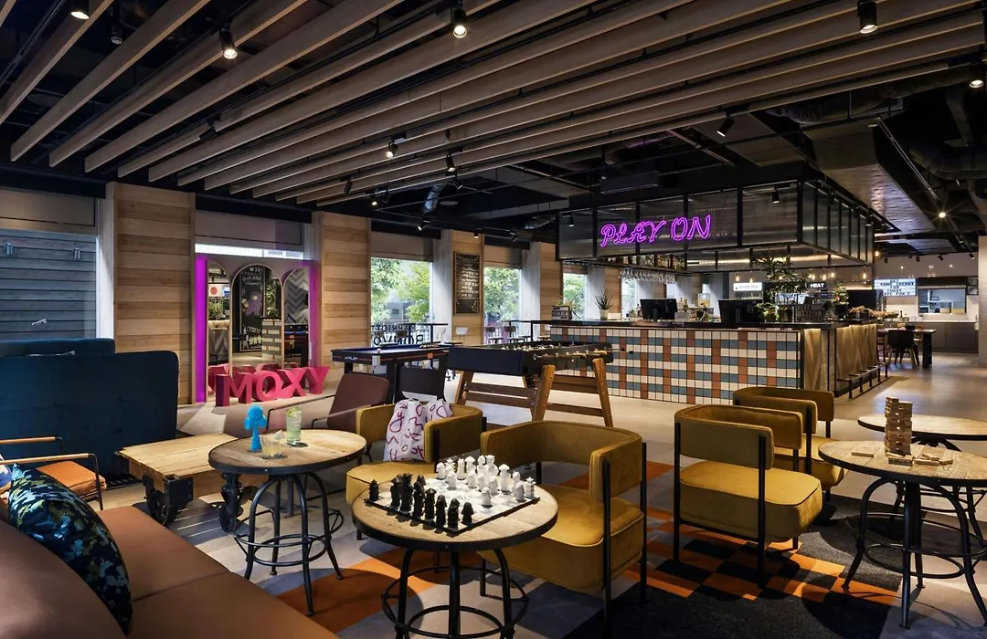 Moxy Tokyo Kinshicho-1