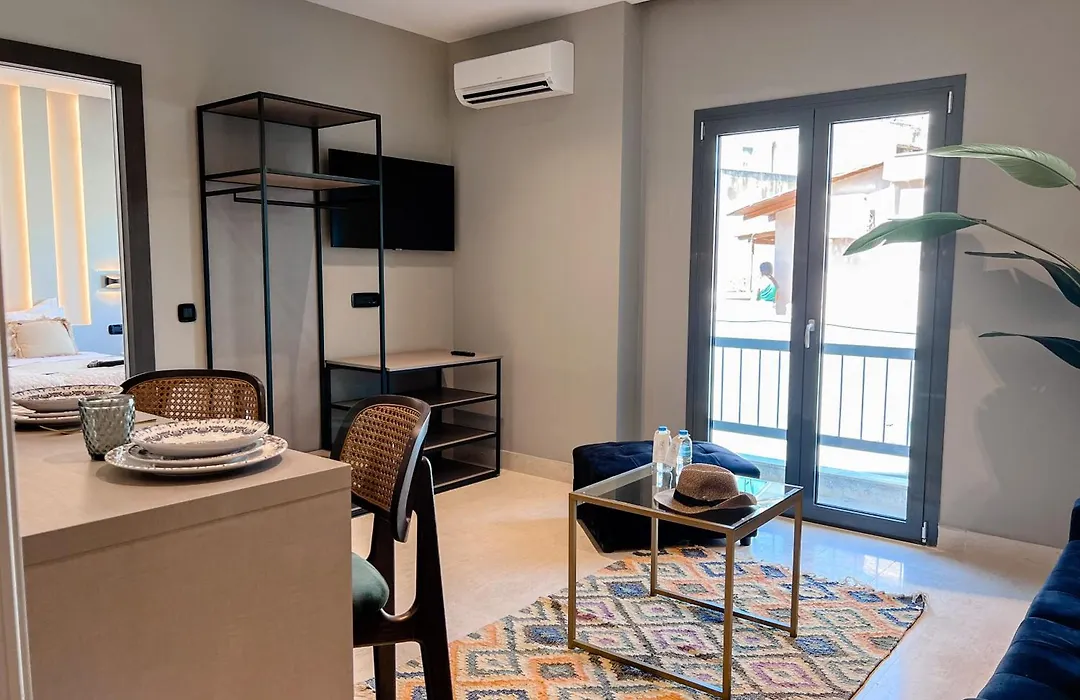 Royalty Suites Psyrri-1
