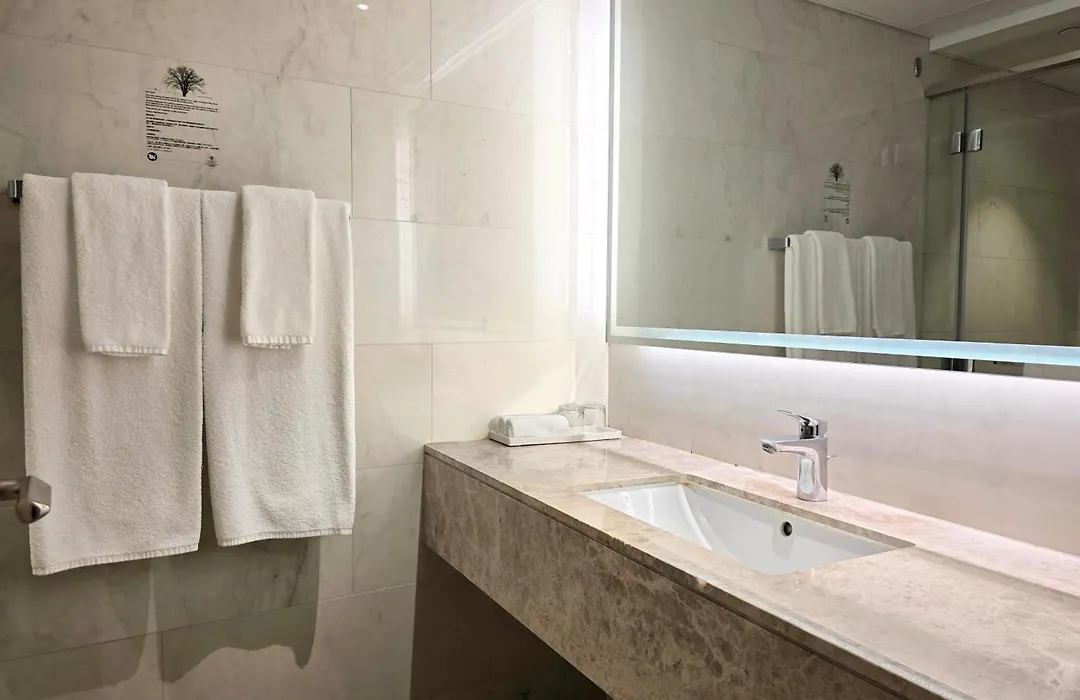 Harbour Plaza North Point-1