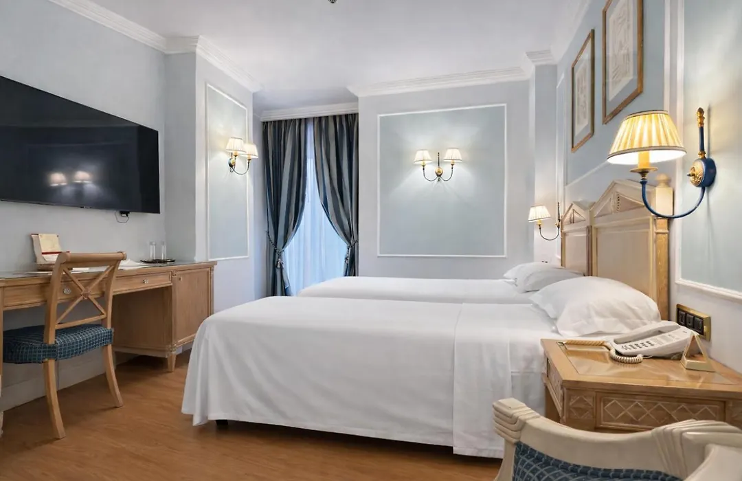 Palazzo Alabardieri-1