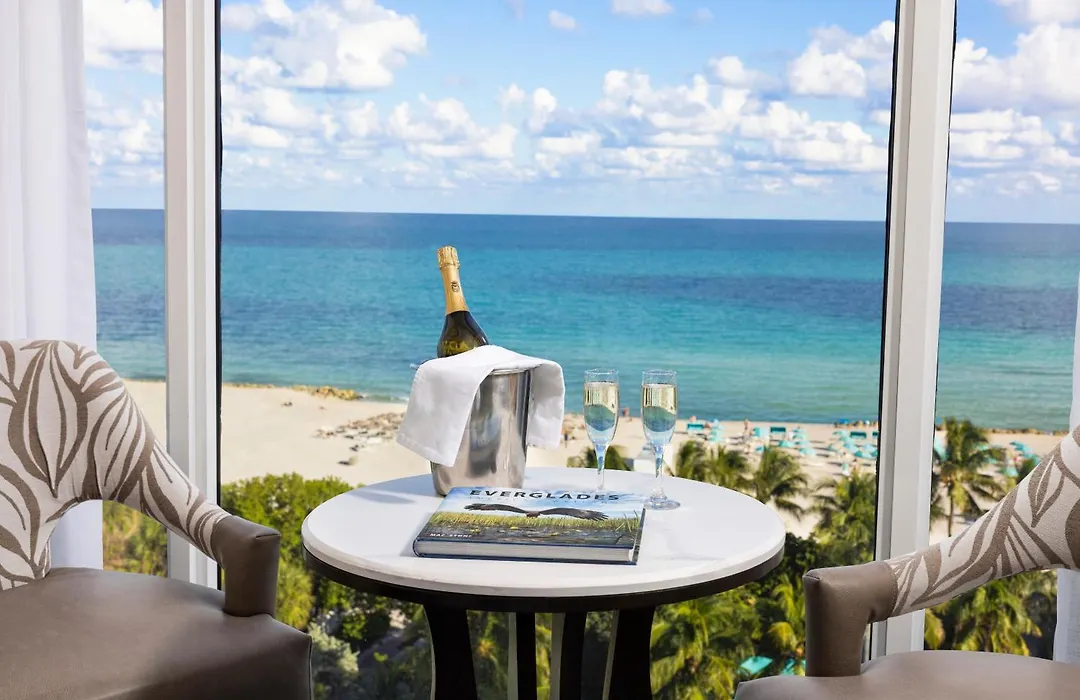 The Palms Hotel & Spa-1