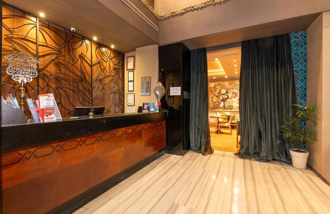 Pera Tulip Hotel & Spa-1