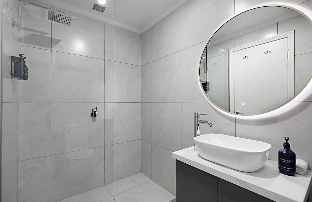 Comfort Apartments Melbourne Central-1