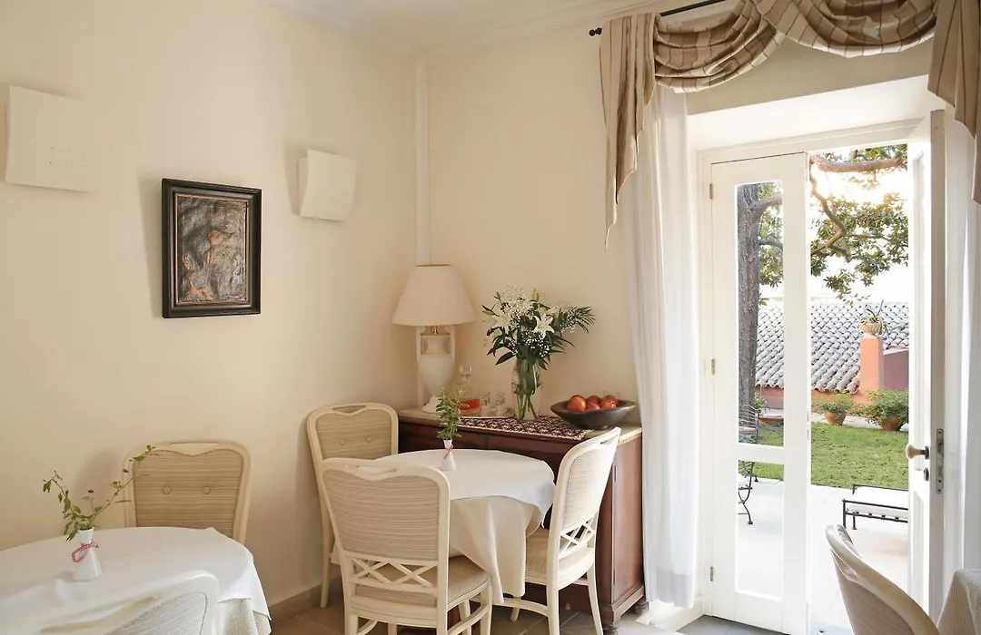 Siora Vittoria Boutique Hotel-1