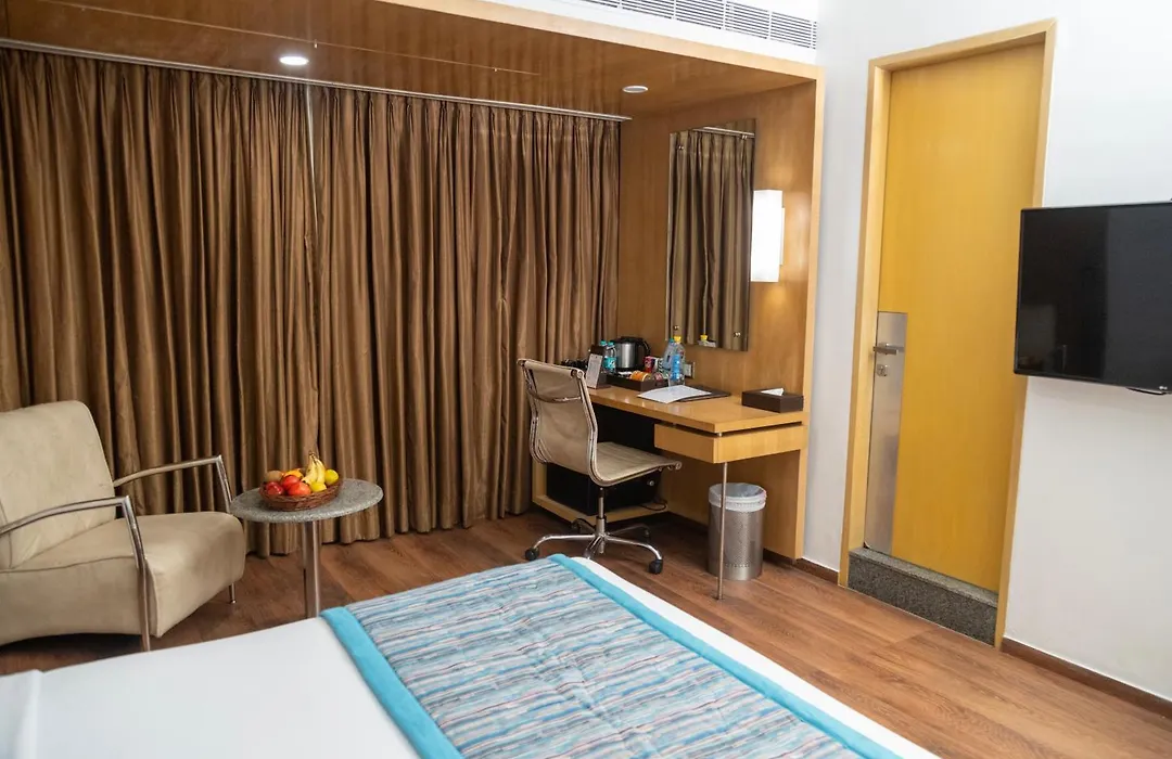 Ramee Guestline Hotel Dadar-1