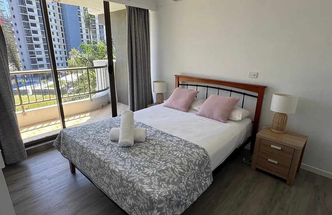 Aristocrat Apartments-1