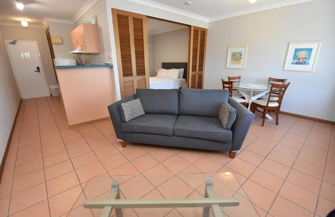 Royal Palm Villas-1