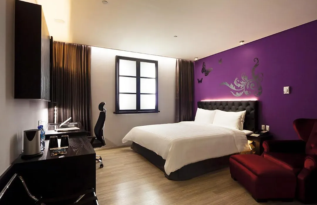 Fx Hotel Taipei Nanjing East Road Branch-1