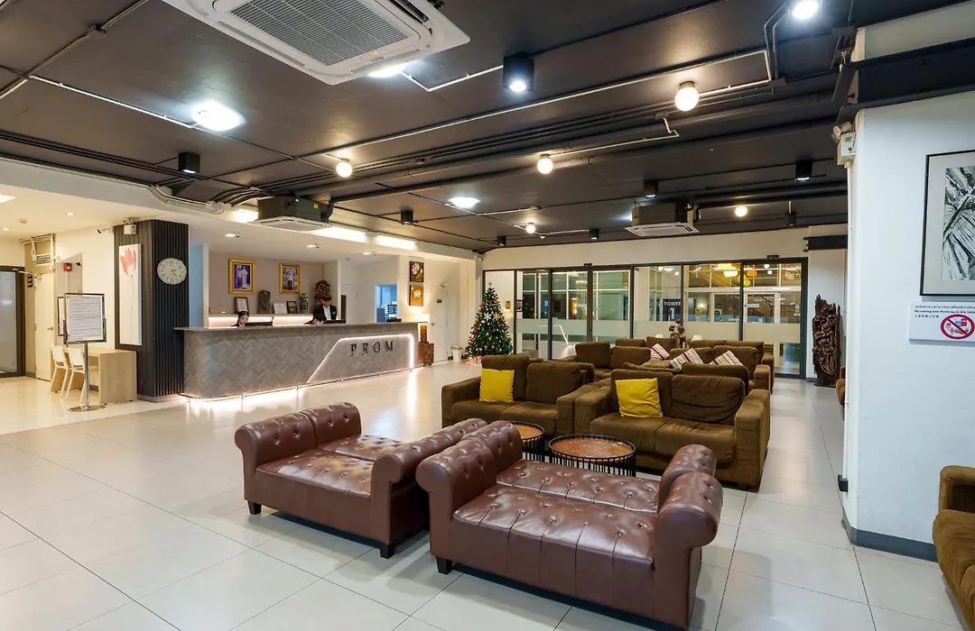 Prom Thailand Cultural Centre Hotel-1