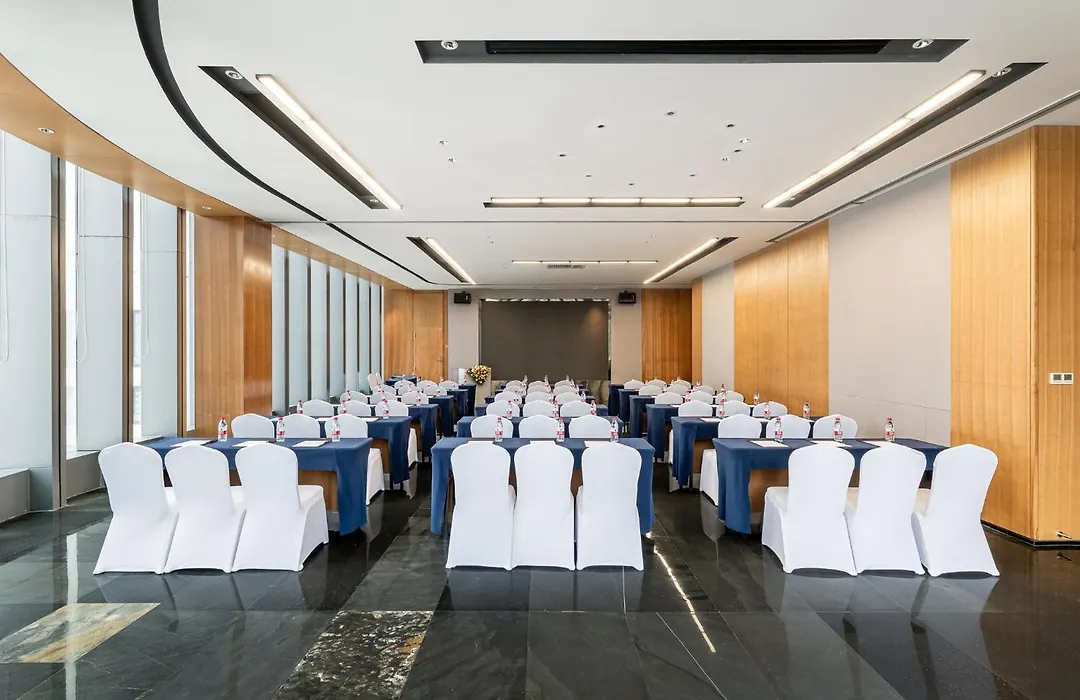 Holiday Inn Guangzhou Zhujiang New Town-1
