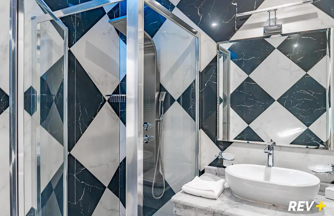 Via Veneto Suites-1