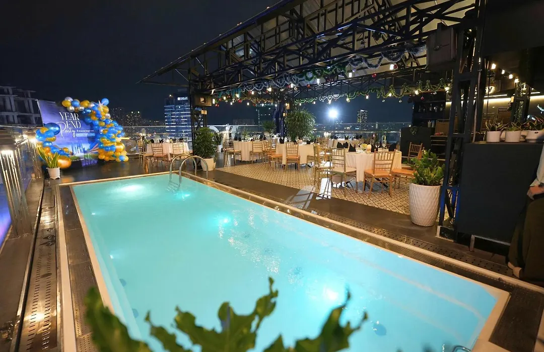 Winsuites Saigon Hotel - Complimentary Afternoon Tea & Refreshments-1