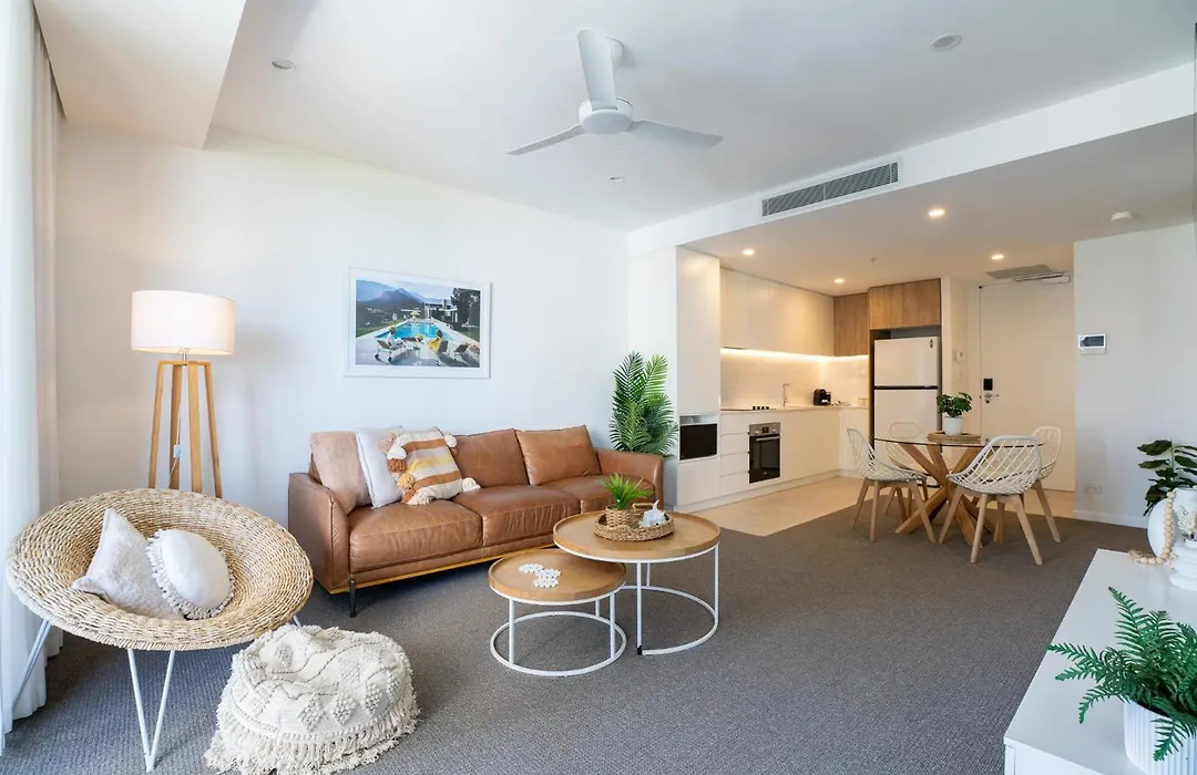 X Kirra Apartments-1