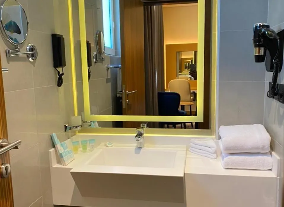 Al Hayat Hotel-1