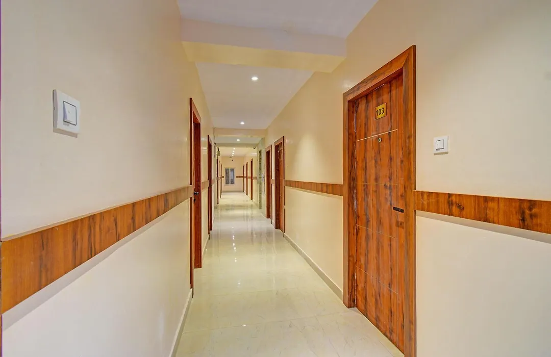 Fabhotel S Continental - Kachiguda Railway Station, Kachiguda-1