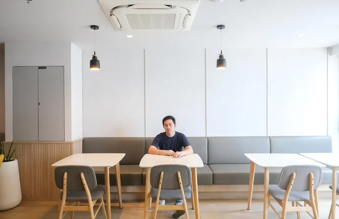 Livezen Bangkok Sukhumvit-1
