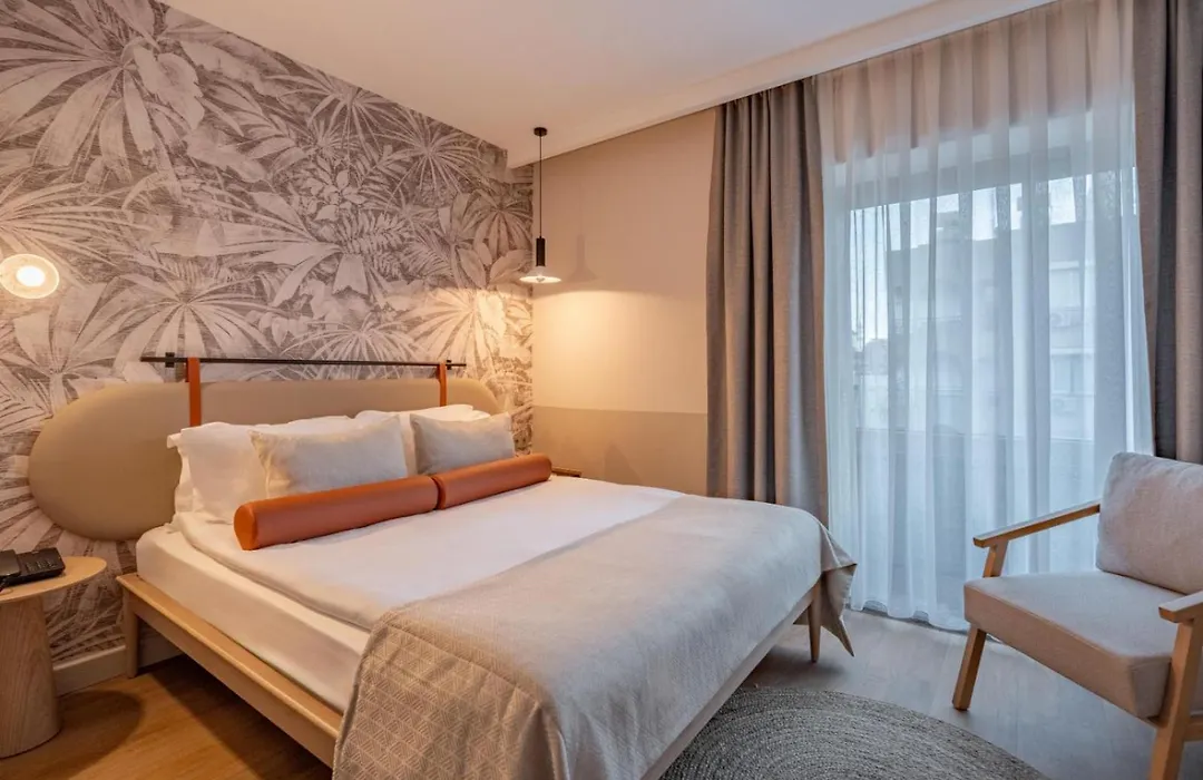 Oli Hotel And Suites-1