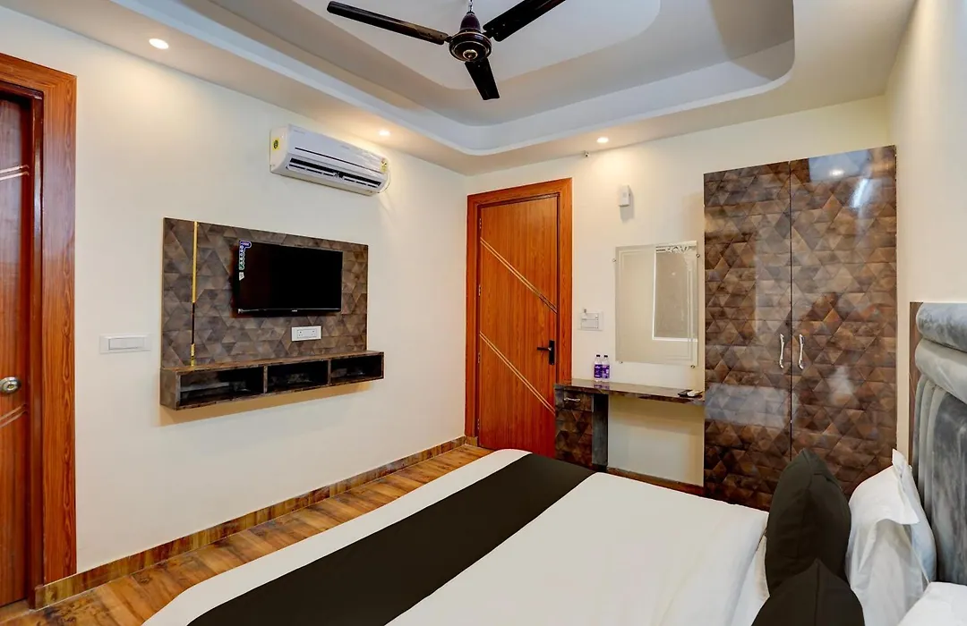 Hotel O Red Diamond Hotel-1