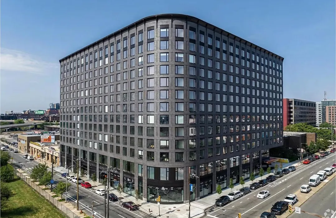 Luxury Apartments By Hyatus At Central Philly-1
