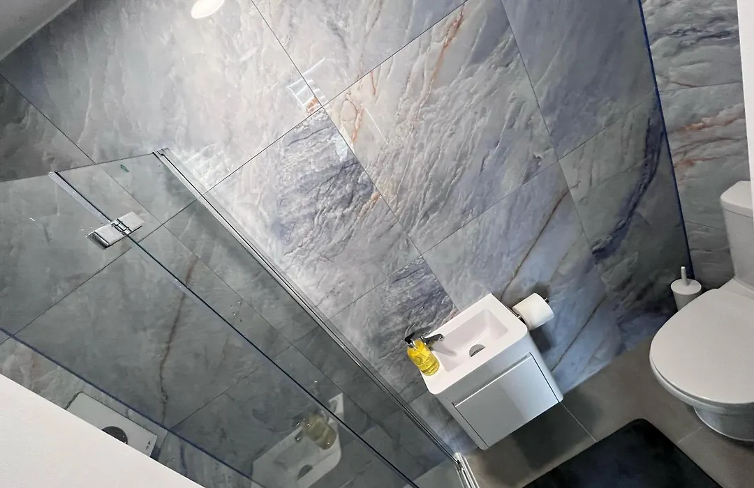 Dalston Luxe Studios, 10 Minutes Away From Liverpool Train Station-1