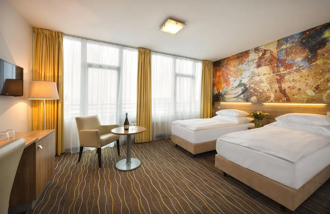 Akcent Hotel-1