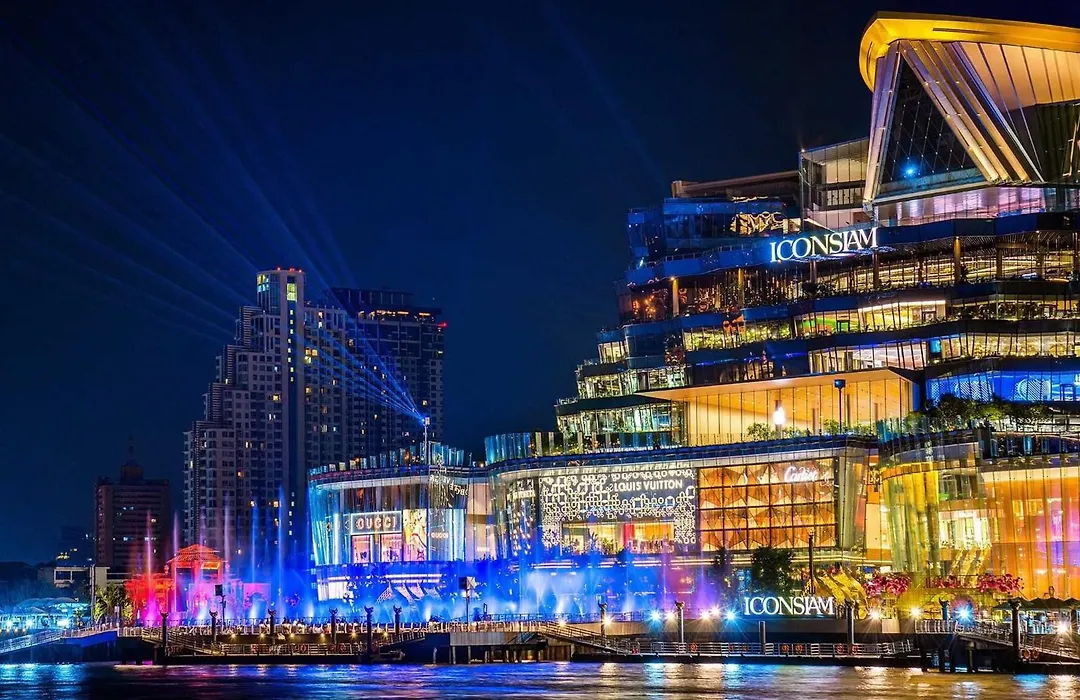 Oakwood Hotel & Residence Bangkok-1