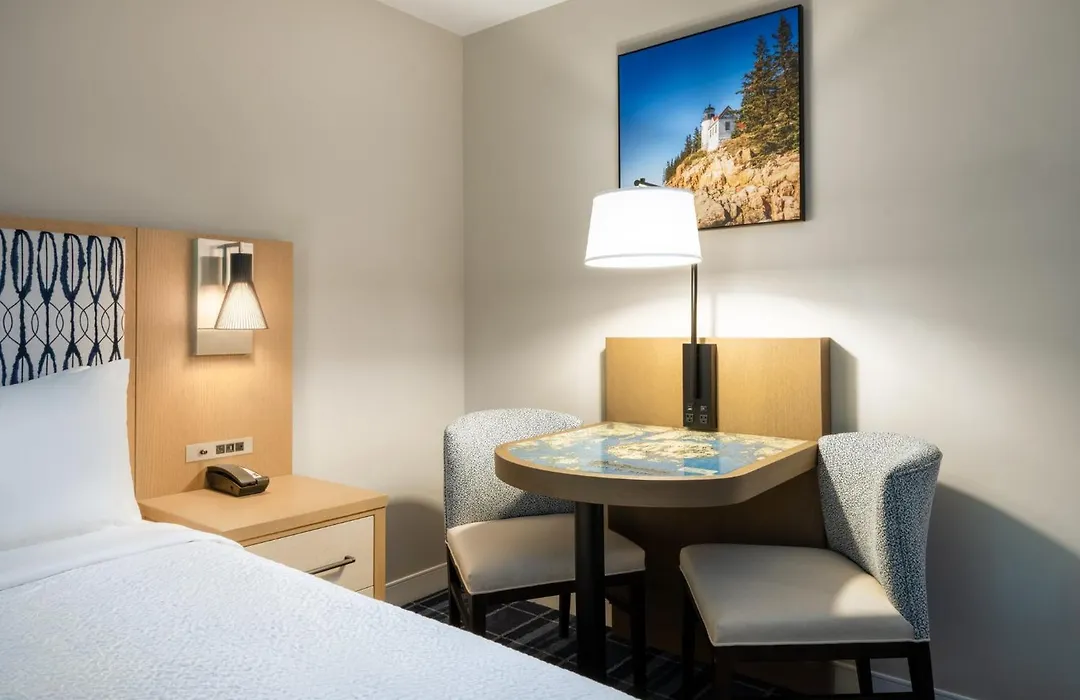 Holiday Inn Bar Harbor Regency Hotel By Ihg-1