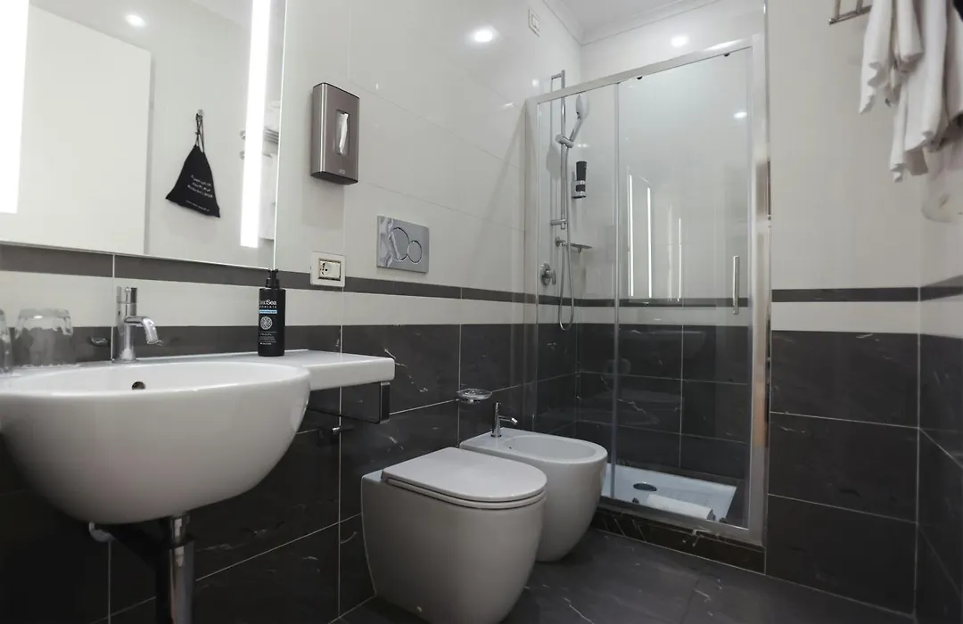 Leonardo Boutique Hotel Rome Monti-1