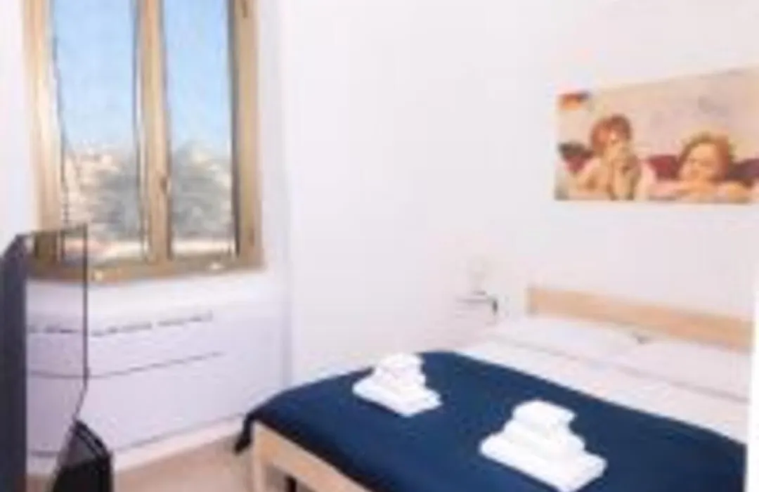 Cielo Vaticano Guest House-1