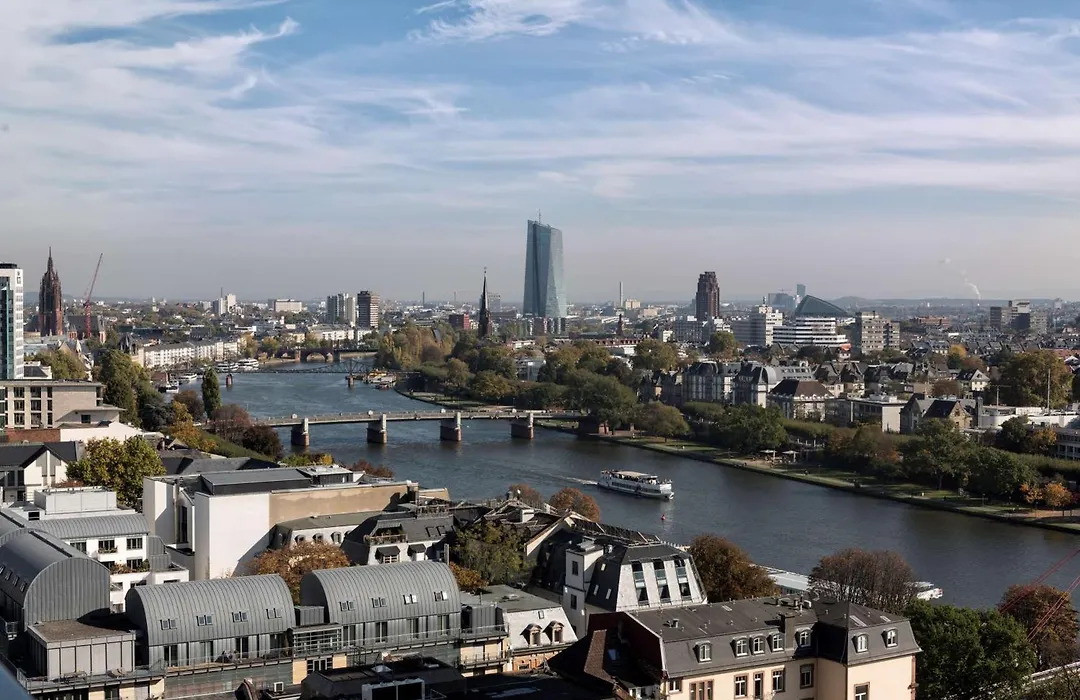 Scandic Frankfurt Museumsufer-1
