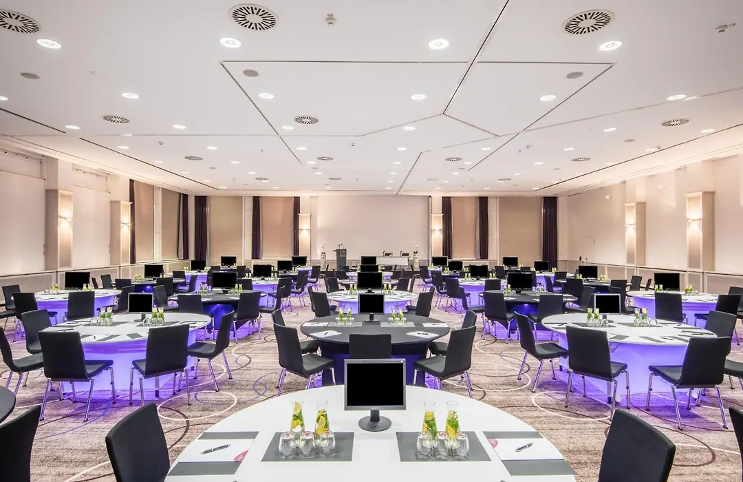 Crowne Plaza Berlin City Centre Ku'Damm By Ihg-1